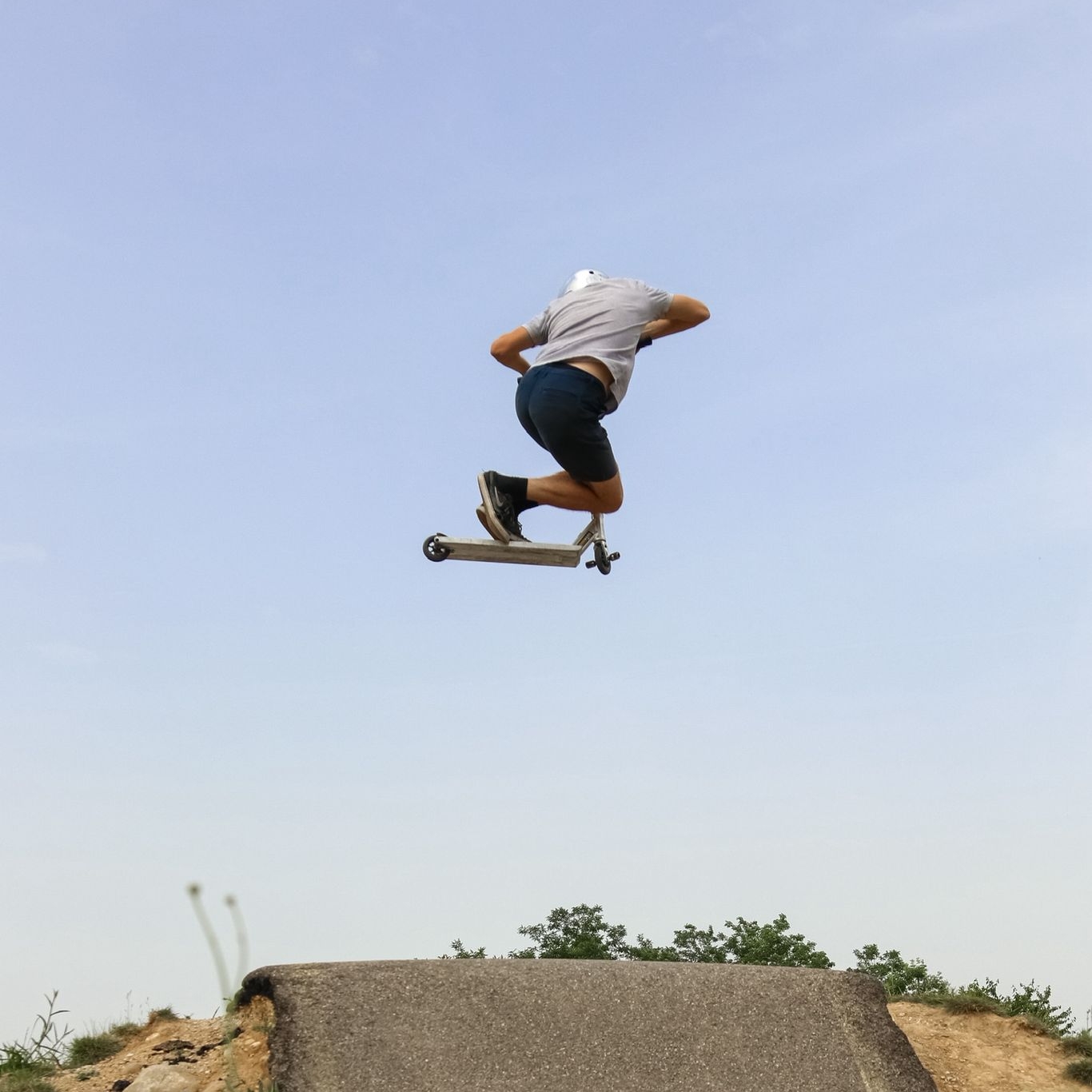 Arnaud Warneup Marchenoir Trottinette Freestyle saut